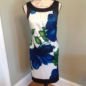 Dress Barn floral pocket dress sz6 $20 dry cleaned